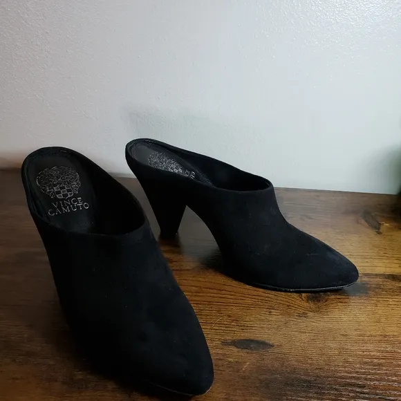 NEW Vince Camuto Black Suede Emberly Mule Comfy Slip On Leather Comfy Heels