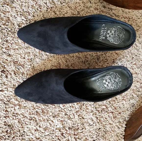 NEW Vince Camuto Black Suede Emberly Mule Comfy Slip On Leather Comfy Heels