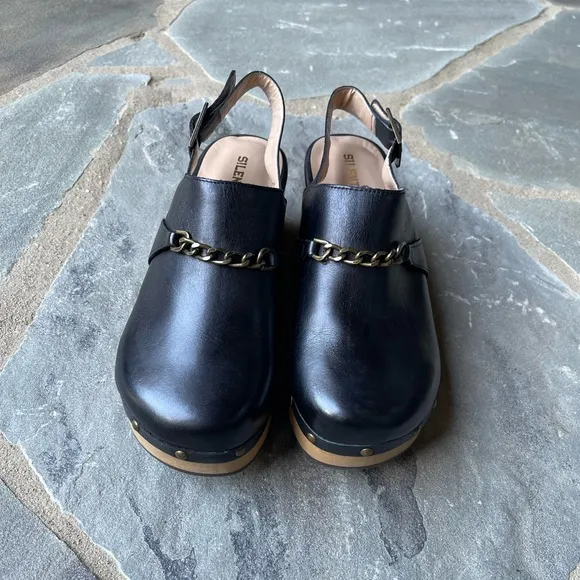 New🌟Silent D Georgia Slingback Heeled Clogs