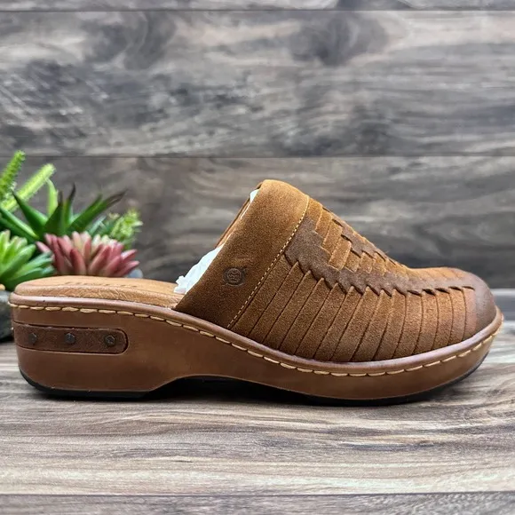 NIB Born Yucatan 9M 40.5 Brown Distressed Suede Huarache Woven Clogs Mules