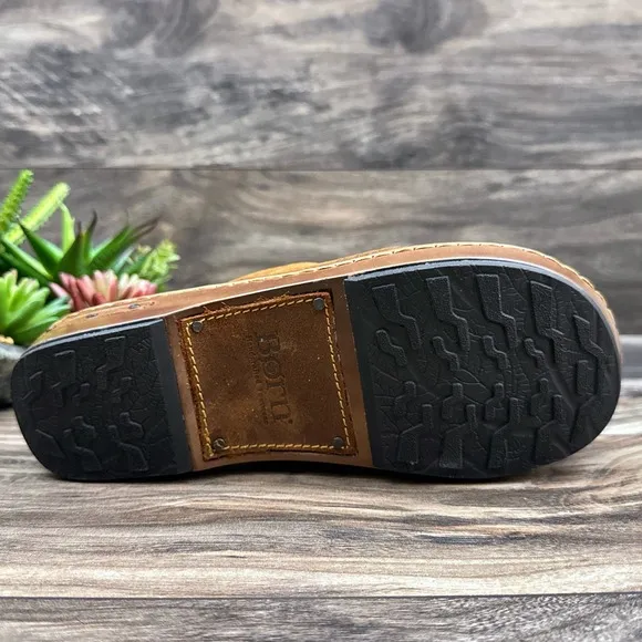 NIB Born Yucatan 9M 40.5 Brown Distressed Suede Huarache Woven Clogs Mules