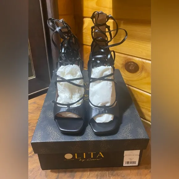NIB LITA BY CIARA SOLID STRAPPY LEATHER HEEL IN BLACK SIZE 38 EU/ 7.5-8 US