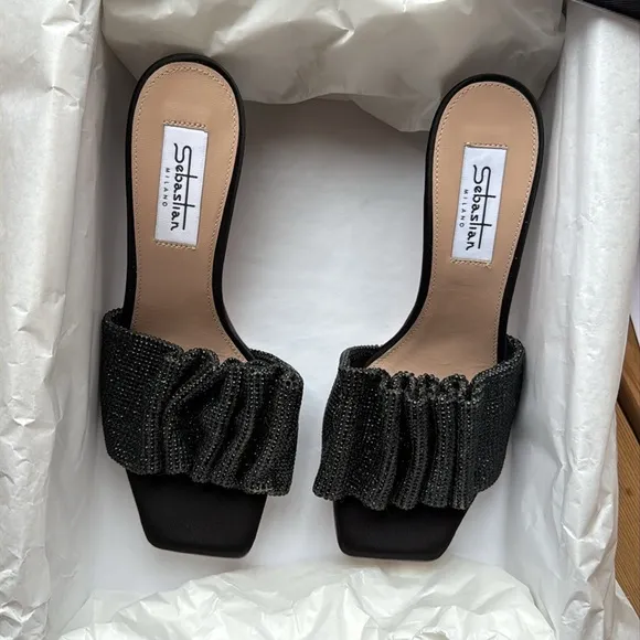 nib Sebastian Milano “Cher Crystal” Mid-Heel Mules – Size 6