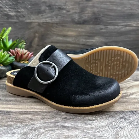 NIB Sofft Bayla 7.5M Suede Leather Slip On Comfort Clogs Mules Black