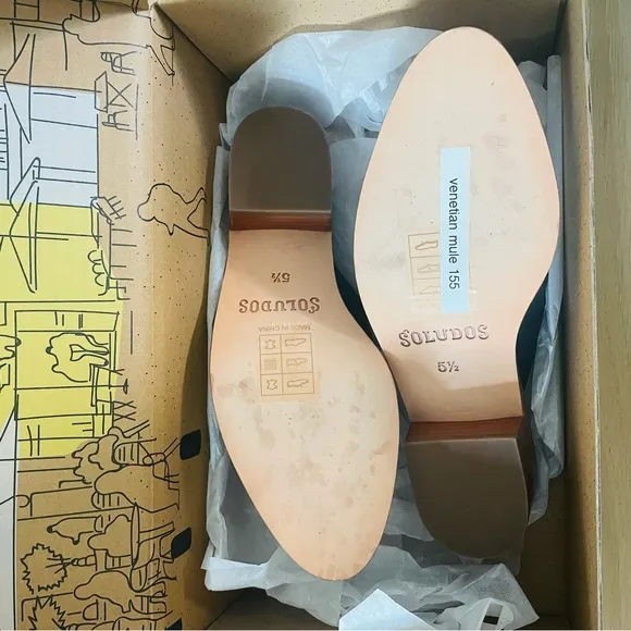 NIB SOLUDOS black leather Venetian mules size 5.5