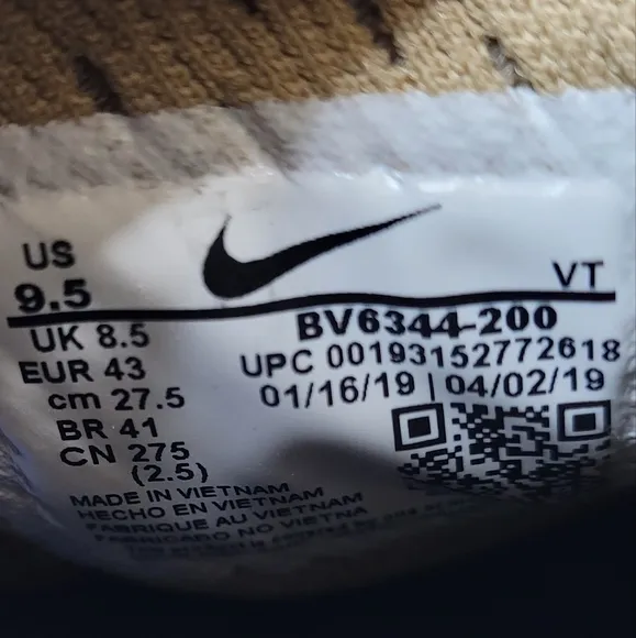 NIKE ACG REACT PARACHUTE BEIGE PHOTO BLUE TRACK TRAIL HIKING SHOES MEN 9.5 READ