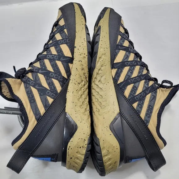 NIKE ACG REACT PARACHUTE BEIGE PHOTO BLUE TRACK TRAIL HIKING SHOES MEN 9.5 READ