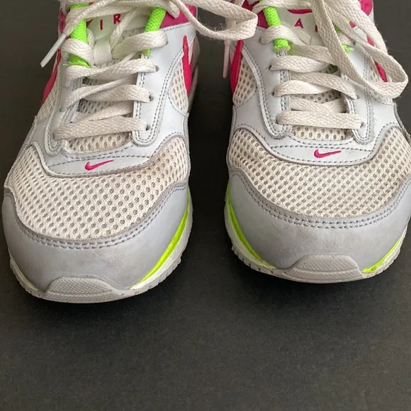 Nike Air Max Correlate 'White Fireberry Lime Green' Size 9 trail running shoes