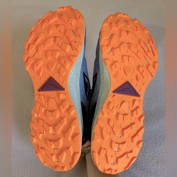Nike Pegasus Trail 2 Running Shoes- Women’s 8
