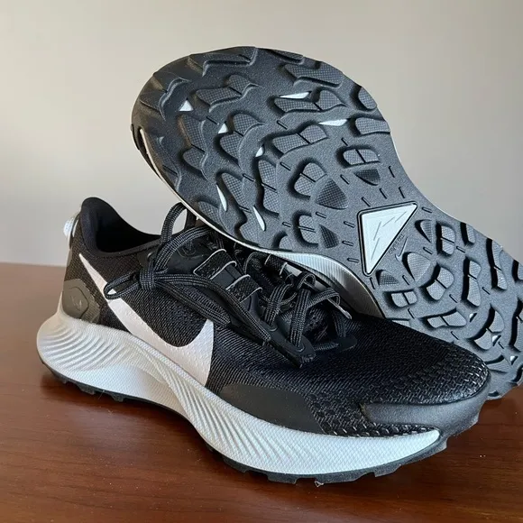 Nike Pegasus Trail 3 Running Shoes Black DA8698-001 no box new Womens Hiking