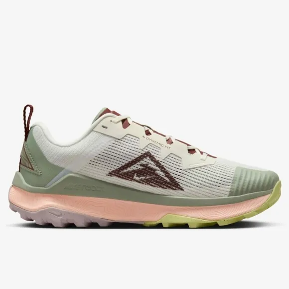 Nike Wildhorse 8 women's Trail Running sneaker Shoes size 10.5 new