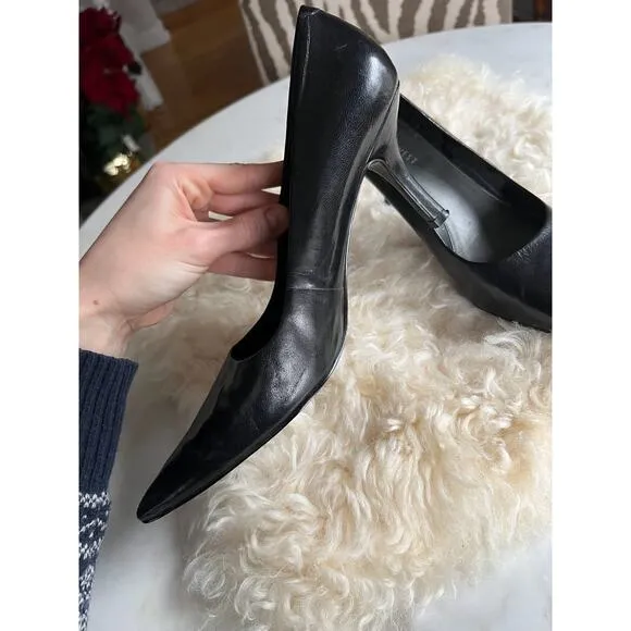 Nine West Pointed Black Leather Heels