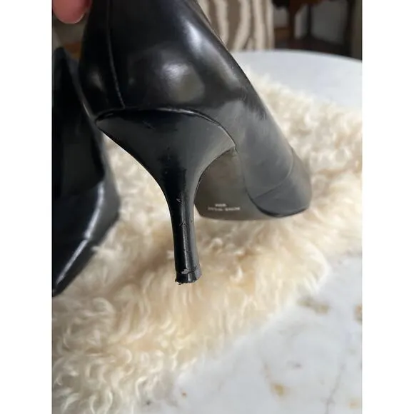 Nine West Pointed Black Leather Heels