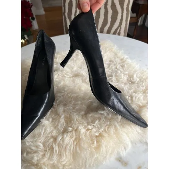 Nine West Pointed Black Leather Heels
