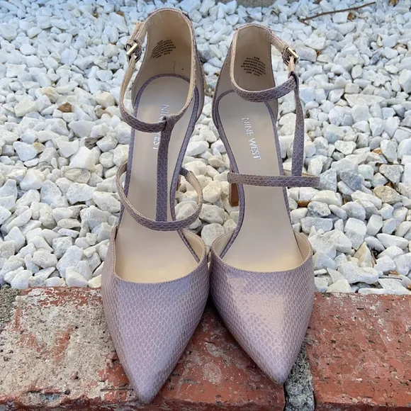 Nine West Pumps Snake Skin STRAPPY HEELS 9.5 Tornaydo Gray Taupe