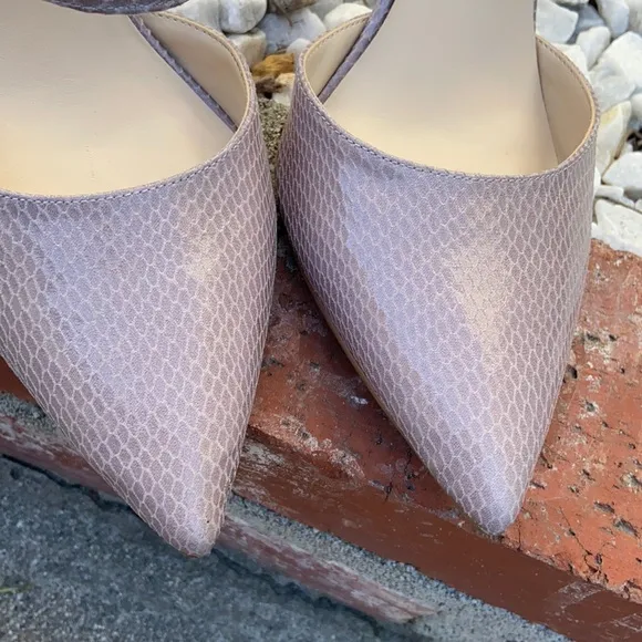 Nine West Pumps Snake Skin STRAPPY HEELS 9.5 Tornaydo Gray Taupe
