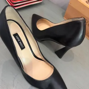 Nine West Women's Black Pumps