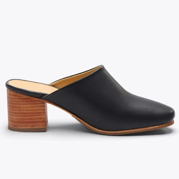 NISOLO All-Day Heeled Mule Black Smooth Leather Closed Toe Women's Size 10