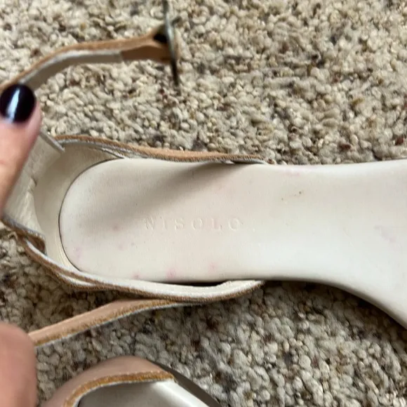 Nisolo Sirena Sandal, Neutral / Light Tan, 38 (7.5)