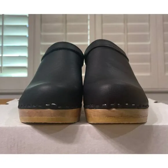 No. 6 Store Old School Clog High Heel Black Leather Upper Size 5 US 35 EU NIB