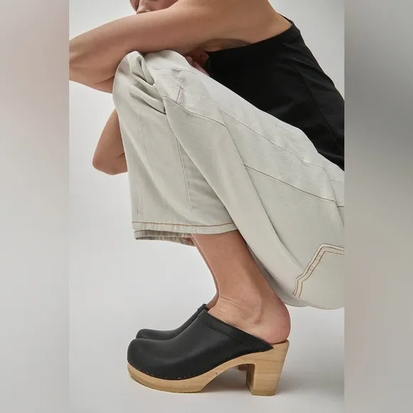 NO.6 Old School Clog on High Heel in Black EU 41 / US 10.5 - 11)