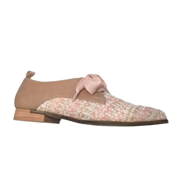 NWOB Kelsi Dagger Blush Pink Tweed &amp; Leather Lace Up Pointed Toe Oxfords 10