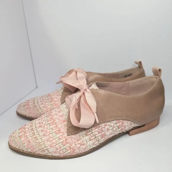 NWOB Kelsi Dagger Blush Pink Tweed &amp; Leather Lace Up Pointed Toe Oxfords 10
