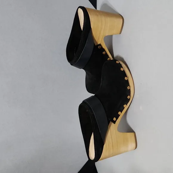 NWOB Veronica Beard Suede Dacey Clog Mules. Size 6.