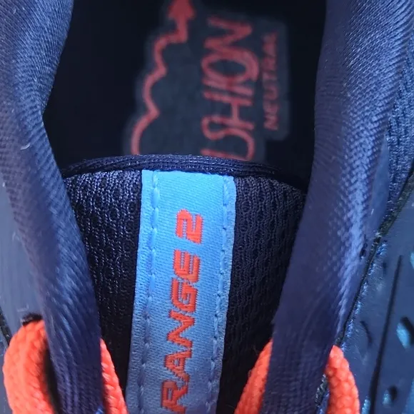 NWOT Brooks Range 2 Women's Size 8.5 Running Athletic Shoes 💙🏃‍♀️🧡