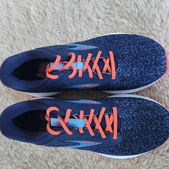 NWOT Brooks Range 2 Women's Size 8.5 Running Athletic Shoes 💙🏃‍♀️🧡