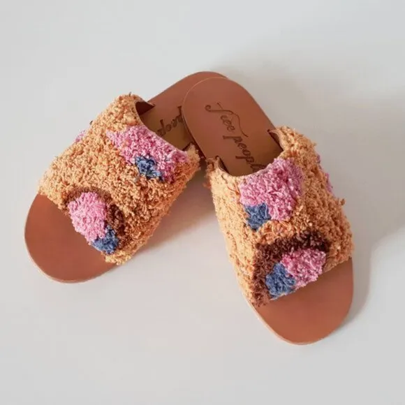 NWOT Free People Yuma woven &quot;shag&quot; peep toe sandal mules, 37