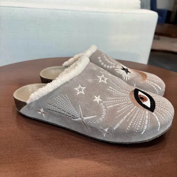 NWOT Johnny Was Celestial Mule, Size 8