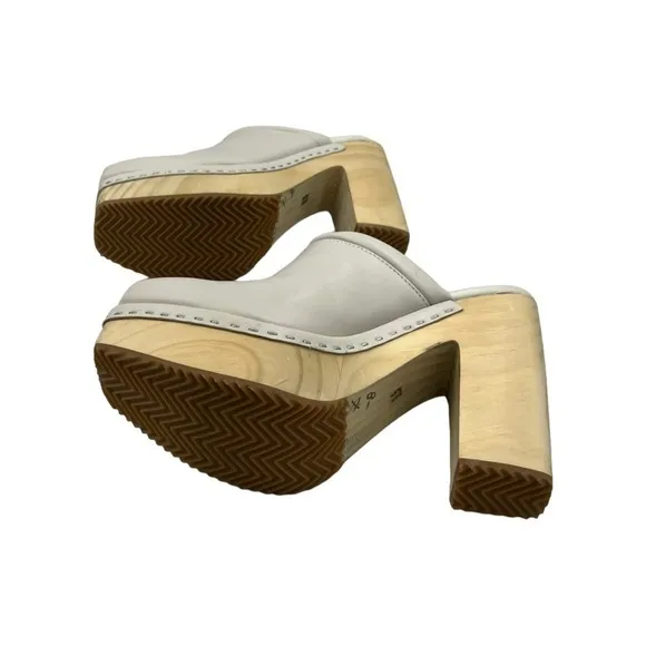 NWOT STEVE MADDEN Alvara Leather Block Heeled Mule Sandals Bone 9.5”