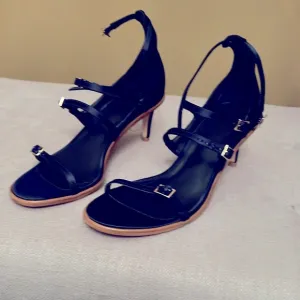 NWOT Tibi Sz 38  Sexy black strappy heels with gold hardware. 😍😍