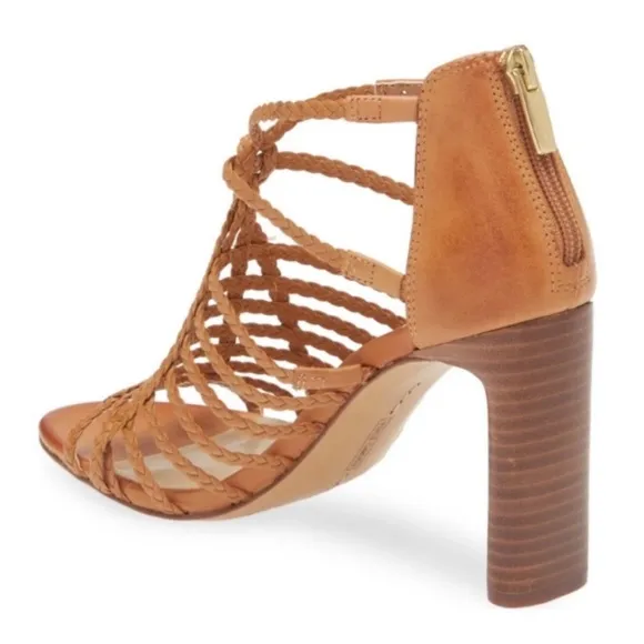 NWOT VINCE CAMUTO Ariah Strappy Sandal Heels