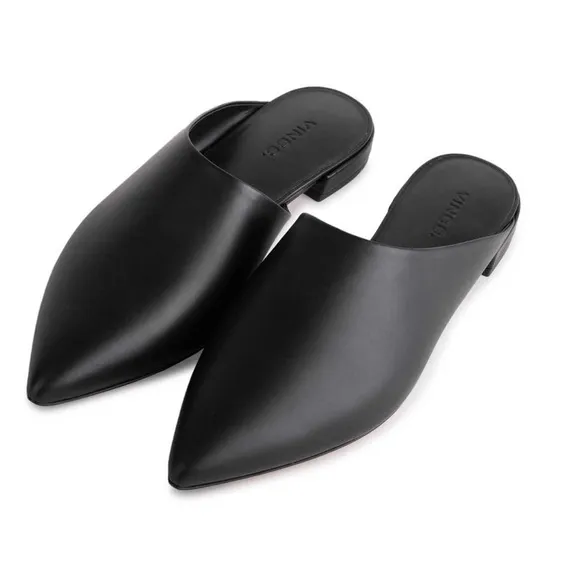 NWT Vince Danna Leather Pointed Toe Mules