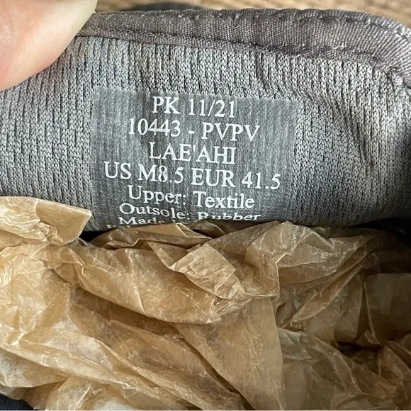 OluKai Lae'ahi Slip On Sneaker Slides Dark Gray White Sole Mens Size 8.5
