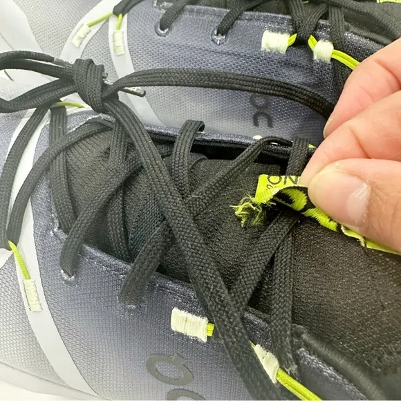 On Running Cloursurfer Trail Waterproof Men’s Shoes