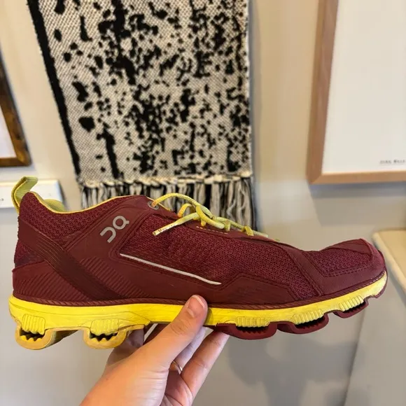 oncloud cloud runner trail shoes in tibetan red