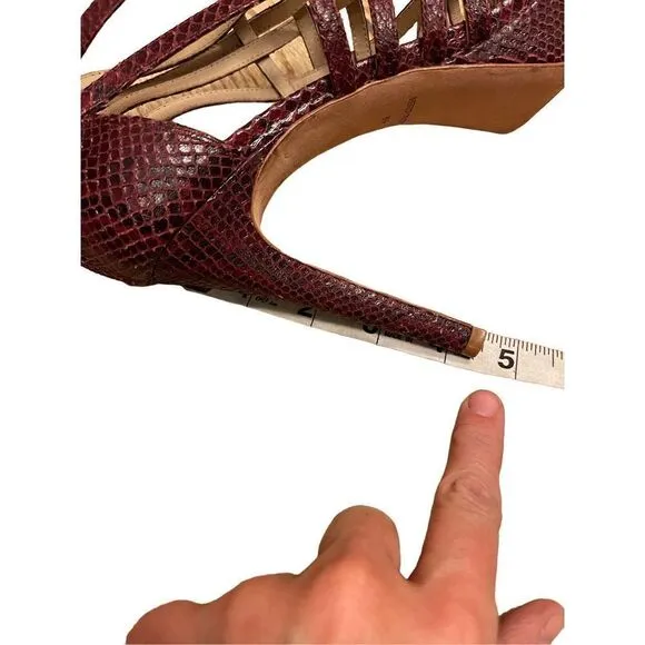 Pour La Victoire - strappy heels- 8.5