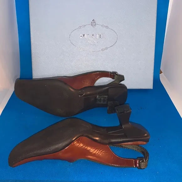 PRADA vintage square toe mules. Size IT 36 Super trendy sculptural heel