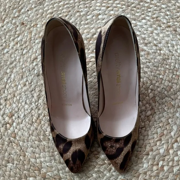 Pretty Small Shoes Animal Print High Heels Size EU32 / 2 Petite Size