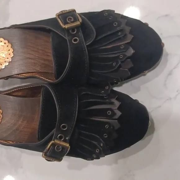 RAFE NEW YORK SPAIN SUEDE FRINGED WOODEN SOLE MULES HEELS WOMENS SIZE 38, 7.5