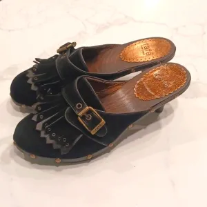 RAFE NEW YORK SPAIN SUEDE FRINGED WOODEN SOLE MULES HEELS WOMENS SIZE 38, 7.5