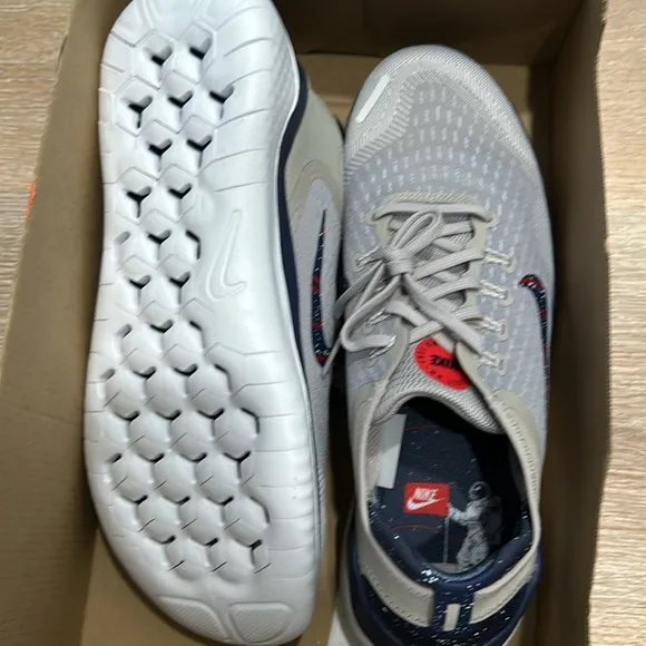Rare Nike Free RN 2018 Moon Particle Shoes
