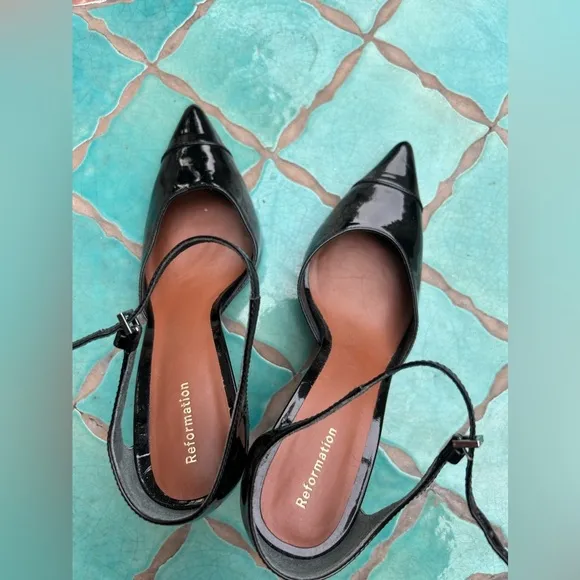 Reformation Kenny Bare Pump Leather Heels Black Pointed Toe