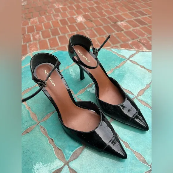 Reformation Kenny Bare Pump Leather Heels Black Pointed Toe