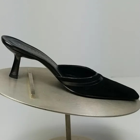 Richard Tyler Suede Pointed Toe Mule Heels