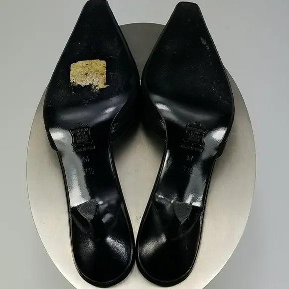Richard Tyler Suede Pointed Toe Mule Heels