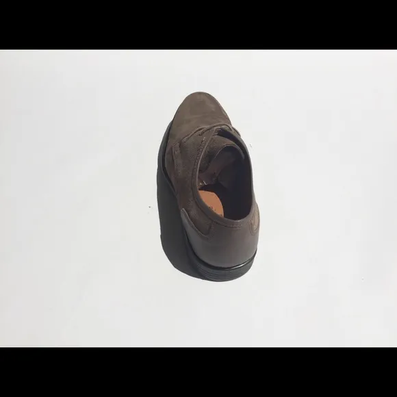 Robert Wayne Sand Suede Oxfords- NWT